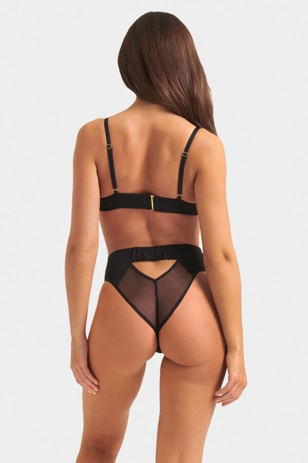 ORLA BLACK - Image 3