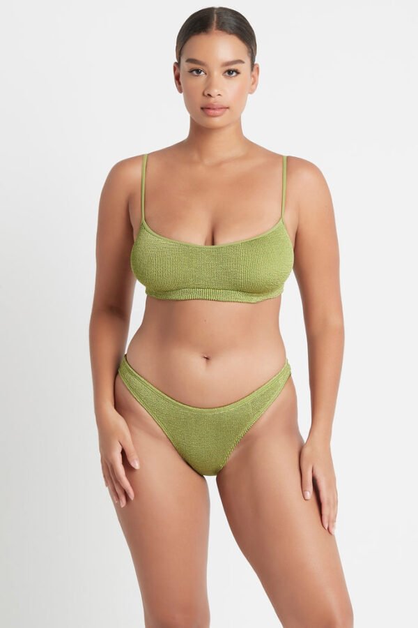 strap saint crop