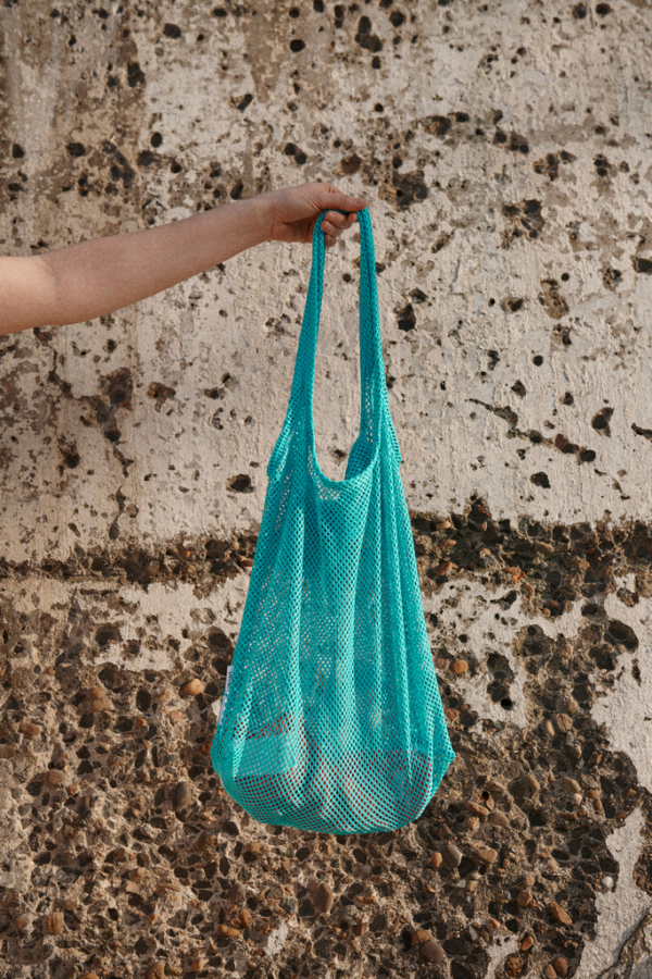teal mesh market bag - Image 2
